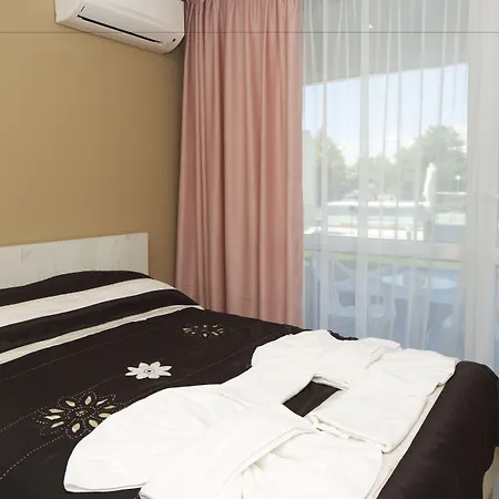 Paradiso Hotel apartamentowy Nesebyr