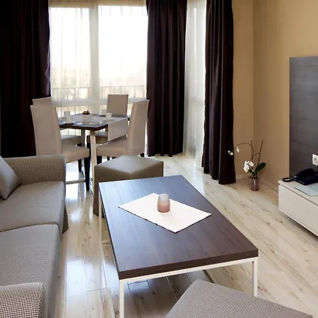 Aparthotel Paradiso 4*