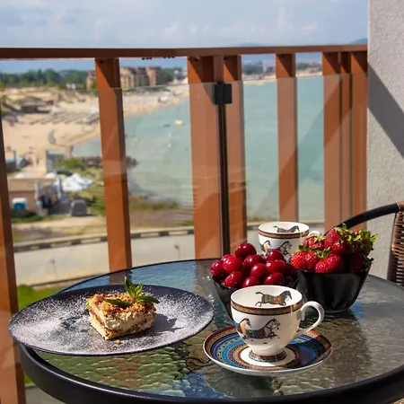 Paradiso Nessebar