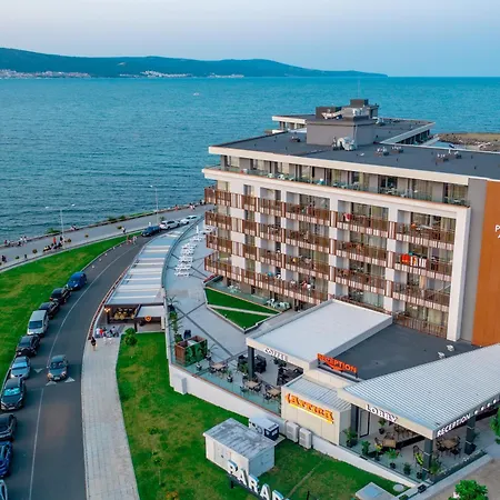 Paradiso Apartahotel 4*