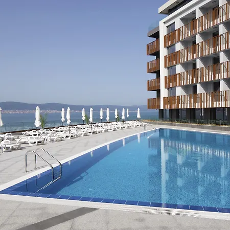 Paradiso 4* Nessebar