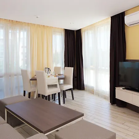 Aparthotel Paradiso 4*