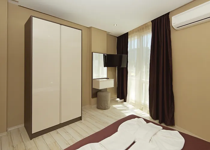 Aparthotel Paradiso Aparthotel 4*