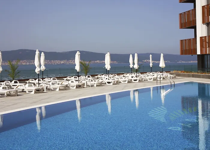 Aparthotel Paradiso 4* Nesebar
